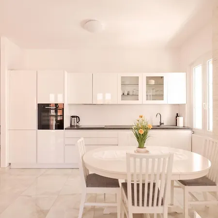 M&d Old Town Luxury アパート *