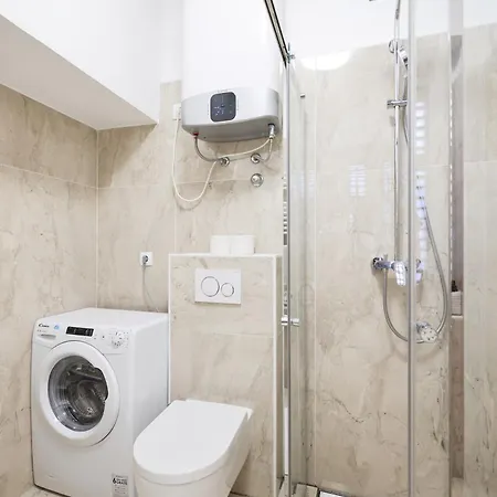 M&d Old Town Luxury ザダル