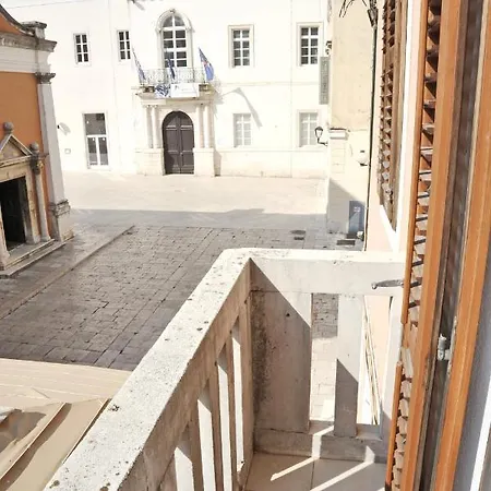 M&d Old Town Luxury *