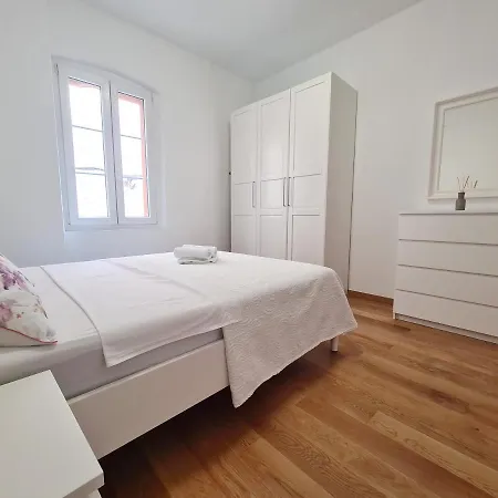 M&d Old Town Luxury Apartman *