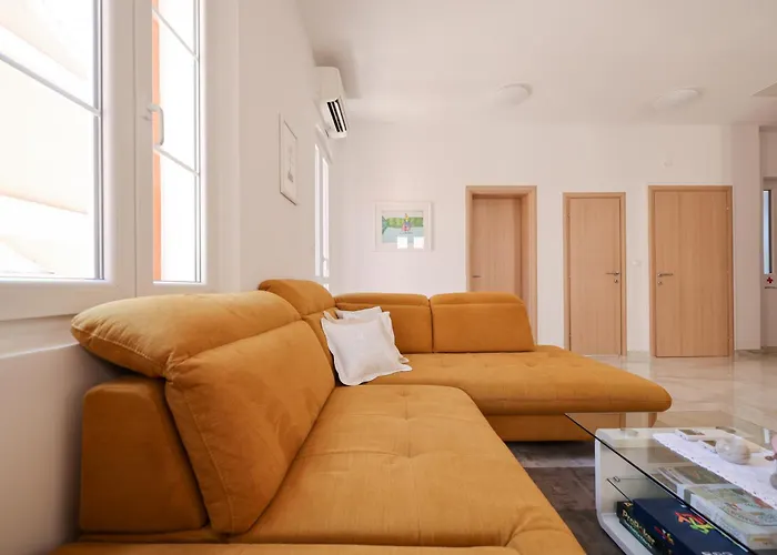 M&d Old Town Luxury *